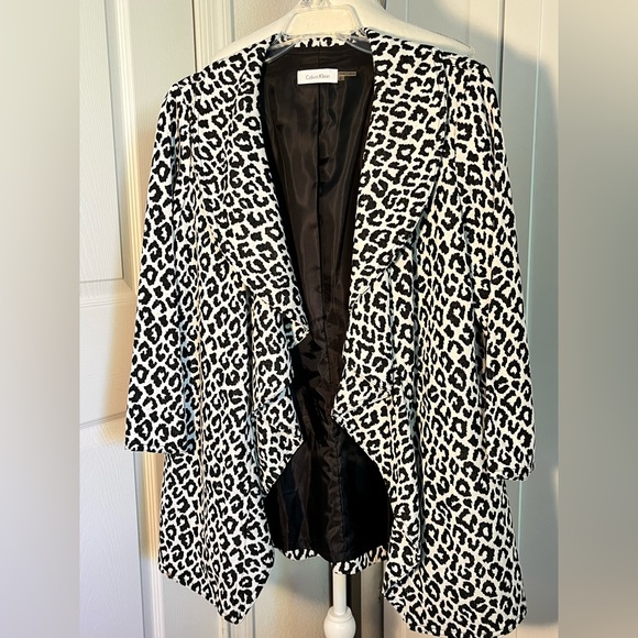 Calvin Klein Draped open jacket Womens size 6 black and white leopard print - Picture 1 of 4